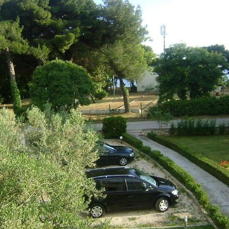 Apartments Darko - 30 M From Beach Sukošan Dış mekan fotoğraf